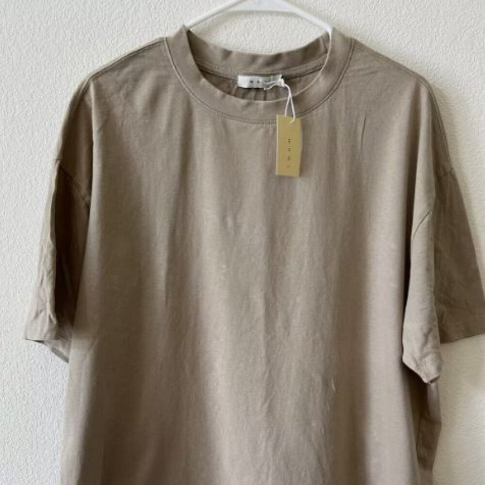 NWT MNML Everyday Tee Earth Medium